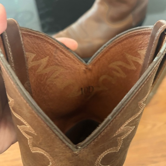 Ariat Men's Brown Western Boots - Picture 12 of 12